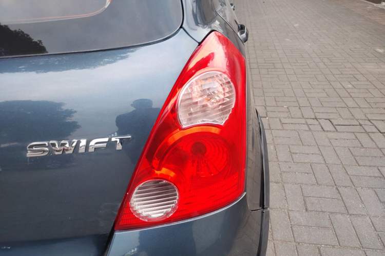 Used Suzuki Swift 2016 1.5L Manual Fashion Edition Cool Play Version