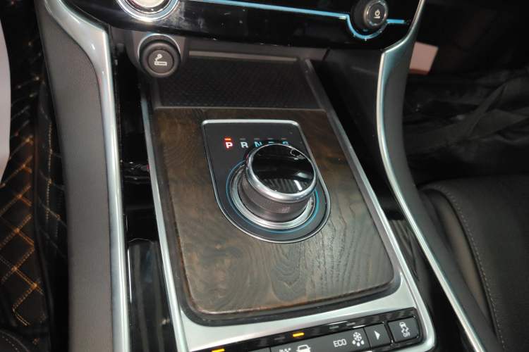 Used Jaguar XFL 2017 XFL 2.0T 240PS Luxury Edition
