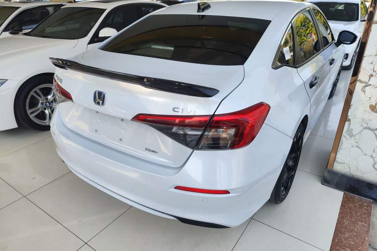 Used Honda Civic 2023 2.0L eHEV Sharp Edition Exterior 5