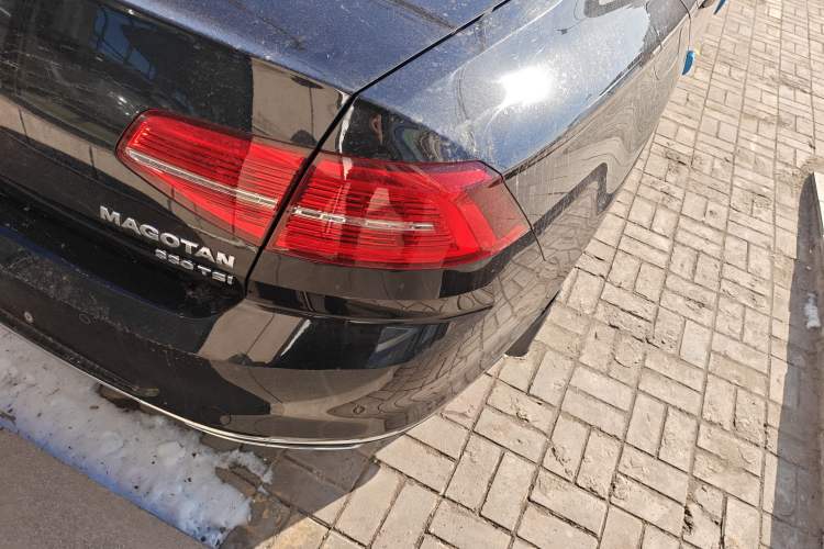 Used Volkswagen Magotan 2017 330TSI DSG Luxury Model
