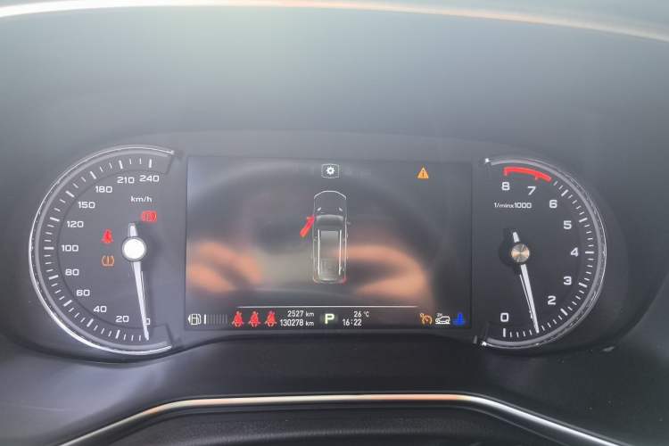 Used Roewe RX8 2018 30T Smart Connectivity Four-Wheel Drive Flagship Edition Instrument Cluster