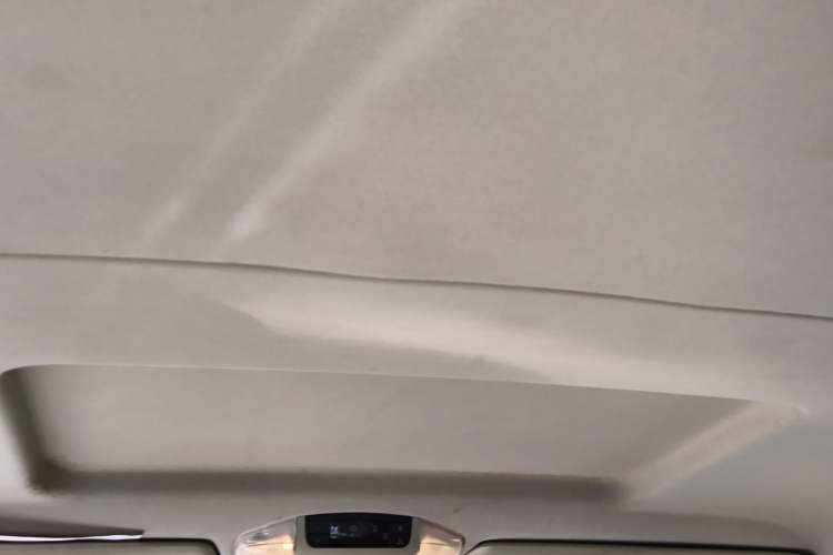 Used Mercedes-Benz Viano 2013 3.0L Comfort Edition
