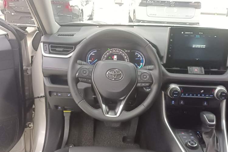 Used Toyota Wildlander 2021 Dual-Engine 2.5L E-CVT Two-Wheel Drive Luxury Edition