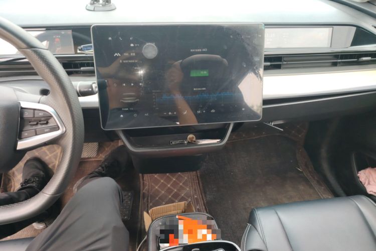 Used Morden Modern in 2022 610 km Fashion Edition