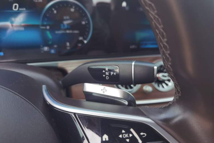 Used Mercedes-Benz E-Class 2022 Second Facelift E 300 L Luxury Edition
