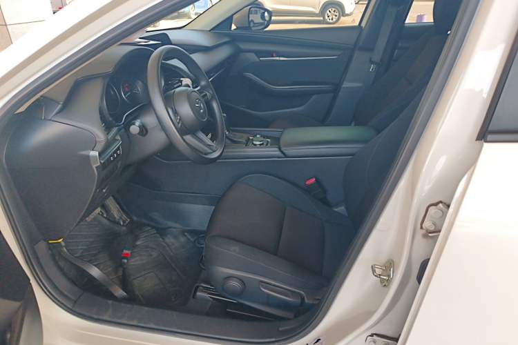 Used Mazda Mazda 3 Axela 2021 2.0L Automatic Zhiqing Edition