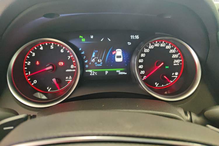 Used Toyota Camry 2023 2.0S Knight Edition