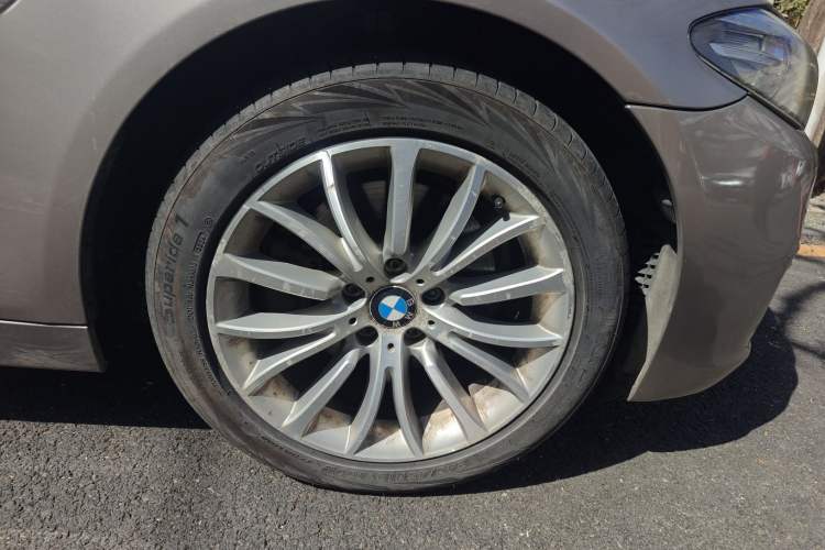 Used BMW 5 Series 2014 525Li Fashion Design Package