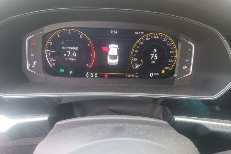 Used Volkswagen Passat 2022 330TSI Elite Edition Odometer Close Up