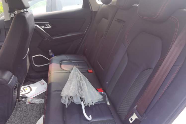 Used FAW Senya R7 2017 1.6L Manual Luxury Model Left Rear Seat