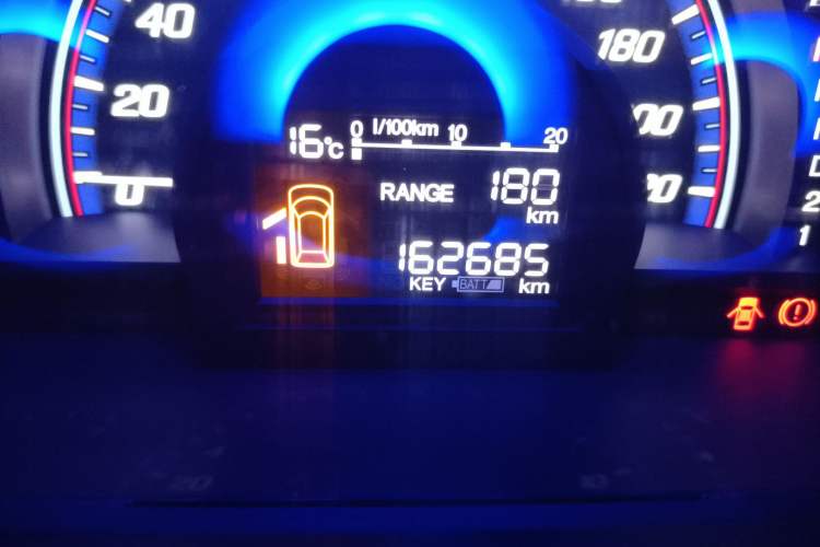 Used Honda Elysion 2012 2.4L VTi-S Prestige Edition Odometer Close Up