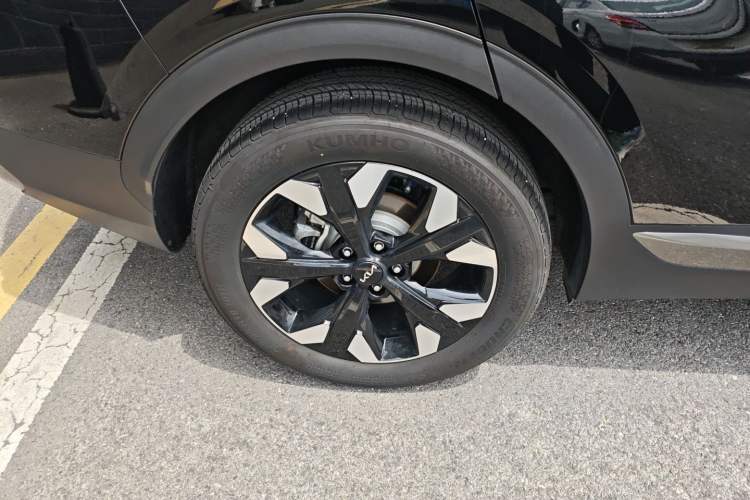 Used Kia Sportage (Chinese Domestic Model) 2023 2.0T Two-Wheel-Drive Prestige Edition
