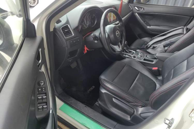 Used Mazda CX-5 2015 2.0L Automatic Two-Wheel Drive Urban Version Driver Seat