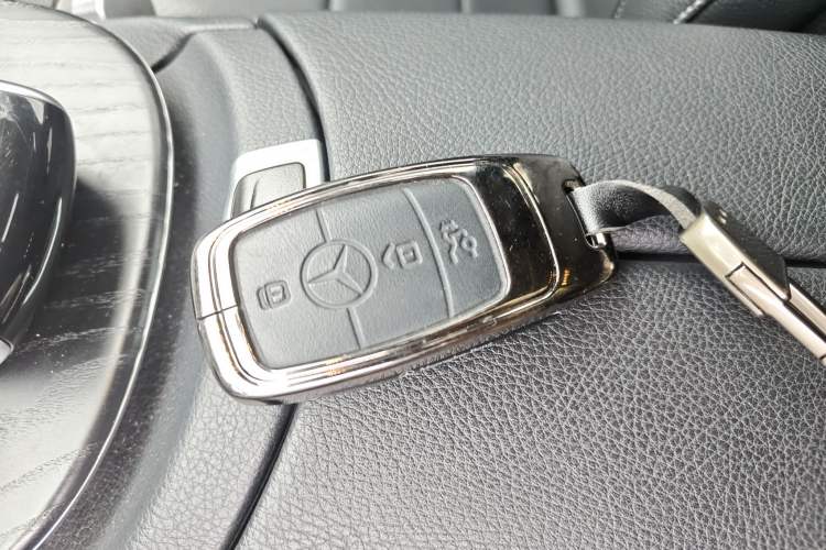 Used Mercedes-Benz E-Class 2018 Facelift E 200 L Sport Edition