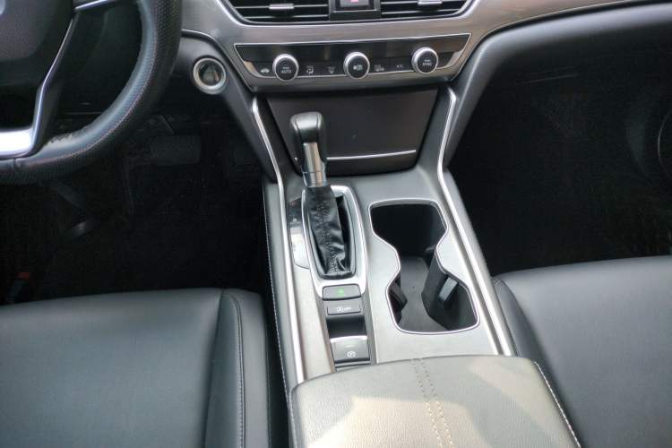 Used Honda Accord 2022 260TURBO Luxury Edition Gear Lever