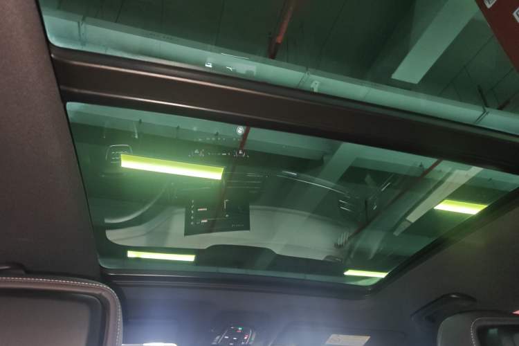 Used Audi Q5L 2023 45T Luxury Dynamic Model Headliner