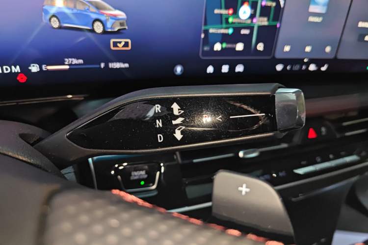 Used Buick Century 2023 2.0T Six-Seater Yinshi Edition
