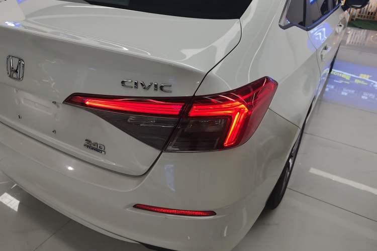 Used Honda Civic 2023 240TURBO CVT Dynamic Edition
