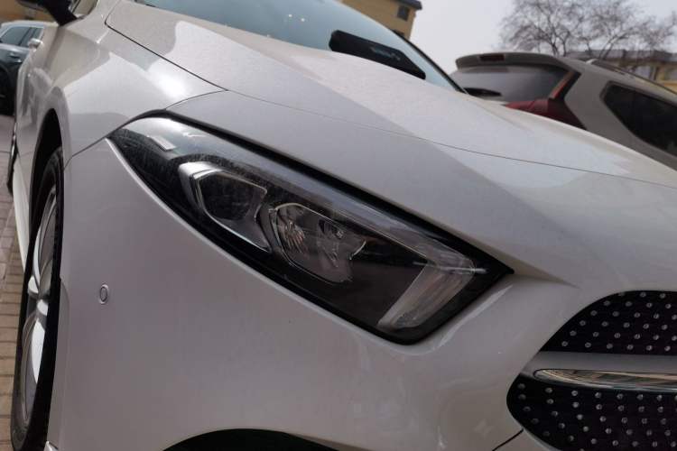 Used Mercedes-Benz A-Class 2020 Restyled A 200 L Sport Sedan Fashion Version Right Front Headlight