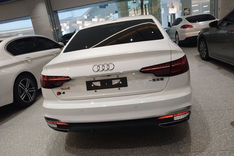 Used Audi A4L 2023 40 TFSI Fashion Dynamic Model
