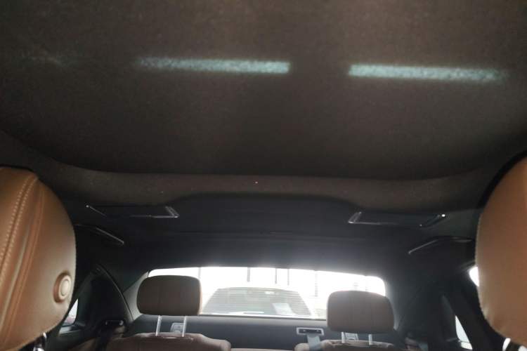 Used Mercedes-Benz E-Class New Energy 2022 Second Facelift E 350 e L Plug-in Hybrid Sports Sedan
