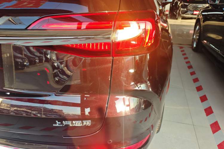 Used Buick Enclave 2020 28T All-Wheel Drive Avenir
