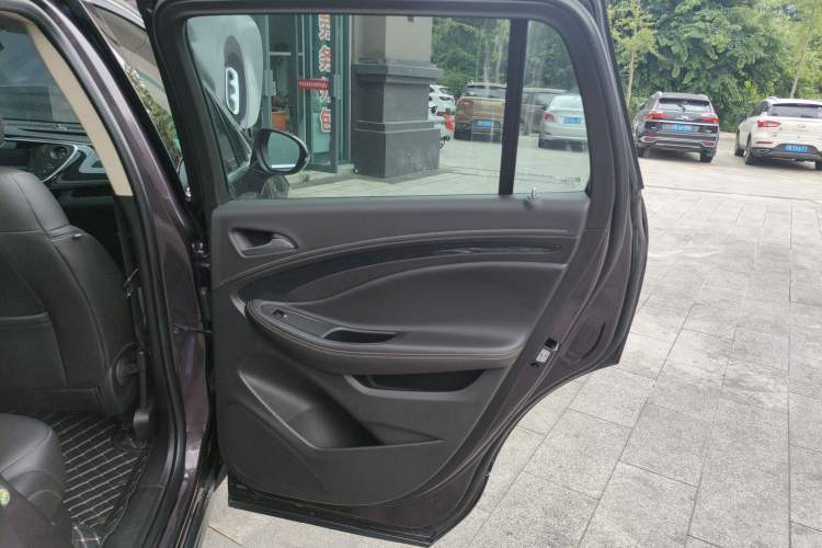 Used Buick Envision 2017 20T Two-Wheel Drive Leading Version
