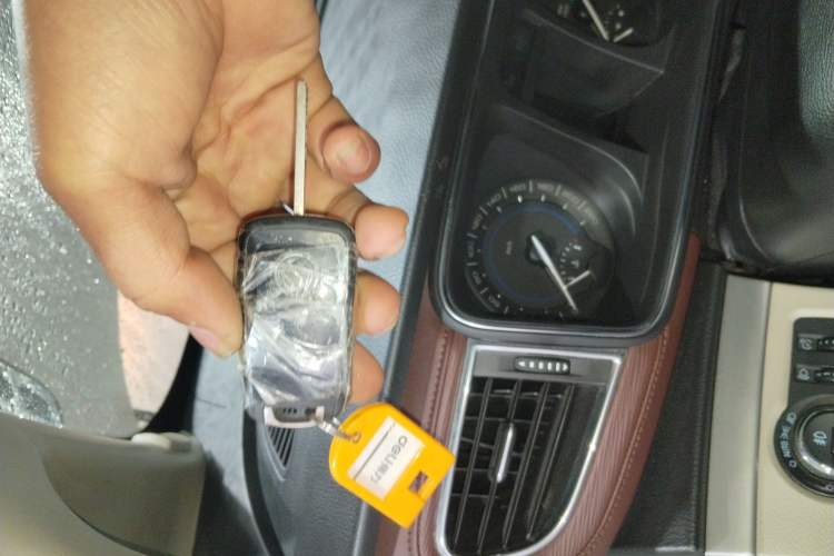 Used Buick GL8 2014 2.4L CT Luxury Business Comfort Edition Vehicle Key