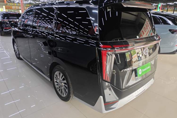 Used GAC Trumpchi M8 2023 Zongshi Series Dual-Motor Flagship Edition