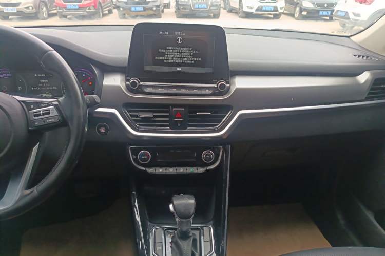 Used Kia Sportage R 2018 2.0L Automatic Smart Luxury Version China V Standard