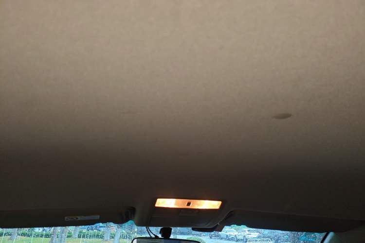 Used Toyota Highlander 2011 2.7L Two-Wheel Drive 5-Seater Sport Edition
