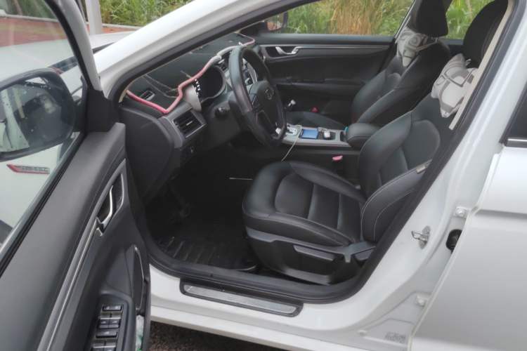 Used Geely Auto Emgrand GL 2018 1.4T DCT Elite Smart Connectivity Version
