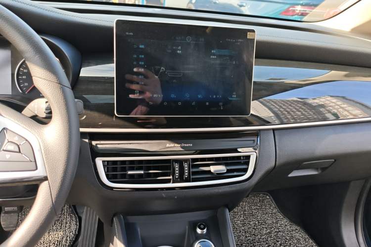 Used BYD Song MAX 2019 1.5T Manual Smart Connect Ruiyi Model 6 Seats China V Standard
