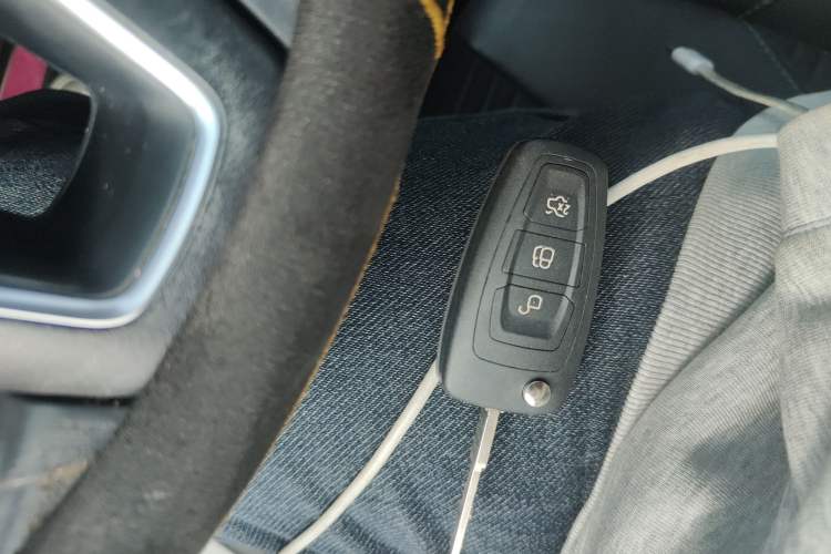 Used Ford Focus 2018 Sedan Classic 1.6L Automatic Trendy SmartDrive Edition