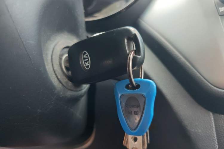 Used Kia K2 2012 Sedan 1.4L Automatic GLS Commemorative Edition