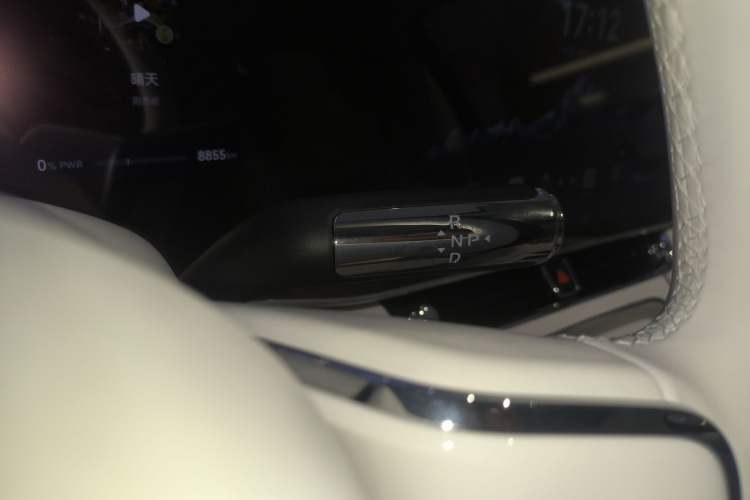 Used Hima S800 2025 Model, Pure Electric Starlight Premium Edition, 5 Seats