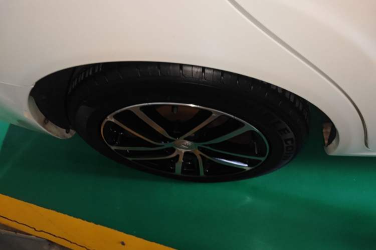 Used Bestune B50 2013 1.6L manual luxury version
