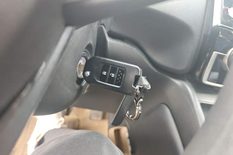 Used Honda CR-V 2019 240TURBO CVT 2WD Comfort Version China V Vehicle Key