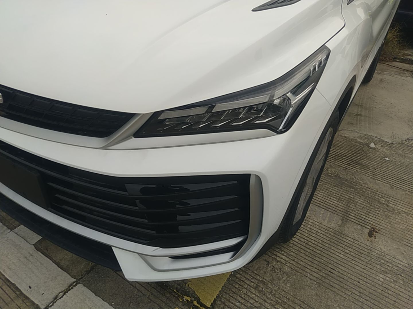 Geely Auto Coolray 2025 Bin Yue L 1.5TD DCT Beyond Edition — снимка 8