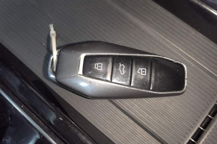 Used iCAR 03 2024 472km Four-Wheel Drive Long-Range Version