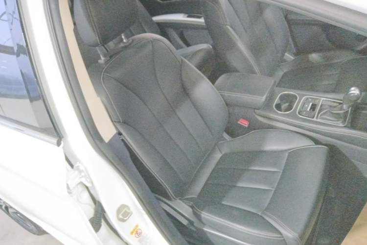 Used BYD Song MAX 2017 1.5T Automatic Smart Connect Elite 7-Seater