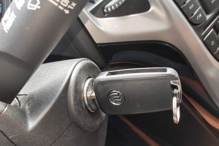 Used Buick GT 2014 XT 1.6T Automatic Fashion Sport Edition