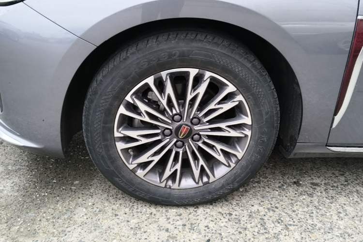 Used Hongqi H5 2023 2.0T Automatic Smart Connect Flagship Edition