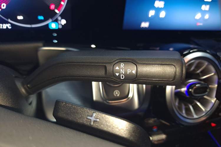 Used Mercedes-Benz GLB 2024 Refresh GLB 220 Fashion Edition