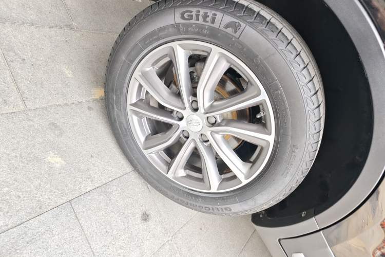 Used Geely Auto Emgrand X7 Sport 2018 1.8TD Automatic Two-Wheel Drive Smart Connect 4G Internet Edition