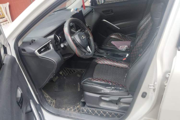 Used Toyota FRONTLANDER 2022 2.0L CVT Elite Edition Left Front Seat