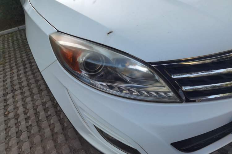 Used GAC Trumpchi GS5 2013 2.0L Automatic Two-Wheel Drive Light Interior Special Edition