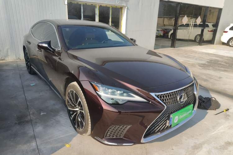 Used Lexus LS 2021 500h Luxury Edition
