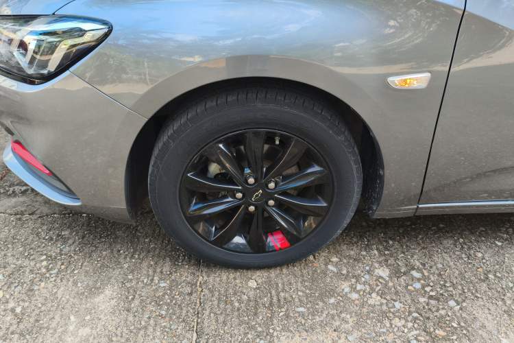 Used Chevrolet Monza 2019 Redline 320T Dual-Clutch Joyful Edition China VI Standard