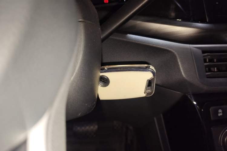 Used Volkswagen Tacqua 2020 1.5L Automatic Yue Vehicle Key